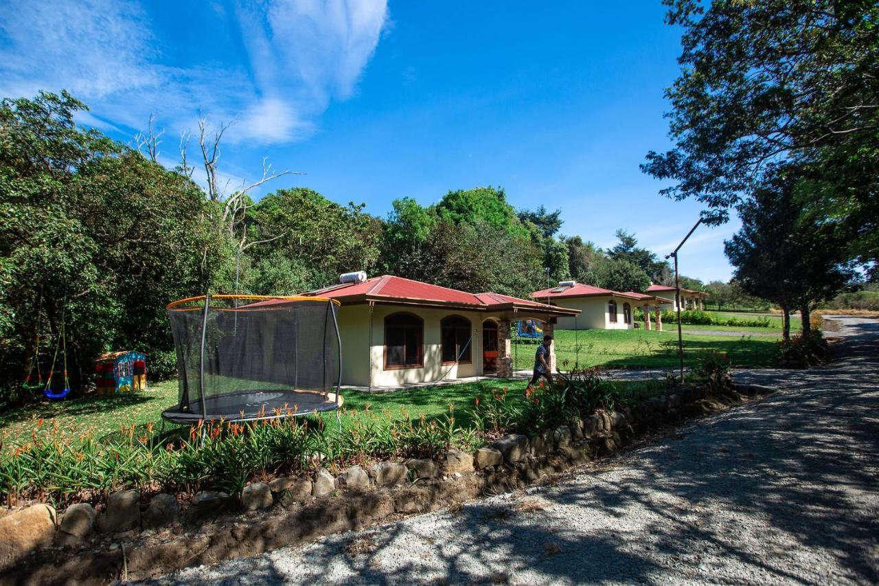 Villas Macadamia - Monteverde Buitenkant foto